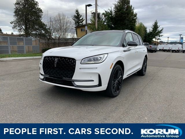 2025 Lincoln Corsair Plug-In Hybrid